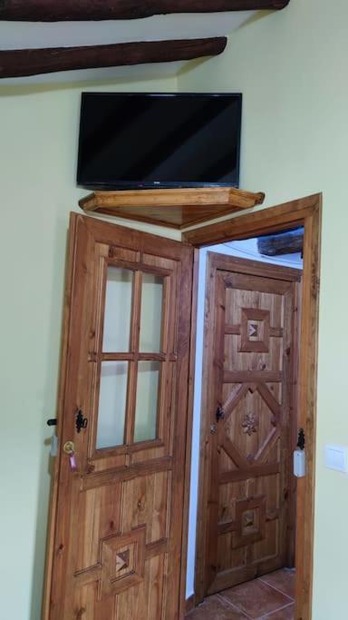Casa Rural La Criva Crivillen Ngoại thất bức ảnh